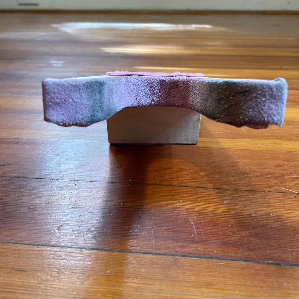 Pink Boot Pull - Picture 3 of 6